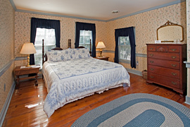Primrose guestroom at the Baladerry Inn, Gettysburg